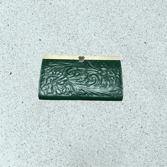 Patricia Nash Cauchy Wallet/Clutch, Tooled Leather~SoftGreen~P329244~MSR… - Picture 6 of 6